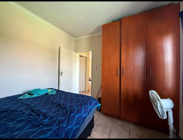 2 BEDROOM APARTMENT FOR SALE IN RUSTENBURG CENTRAL